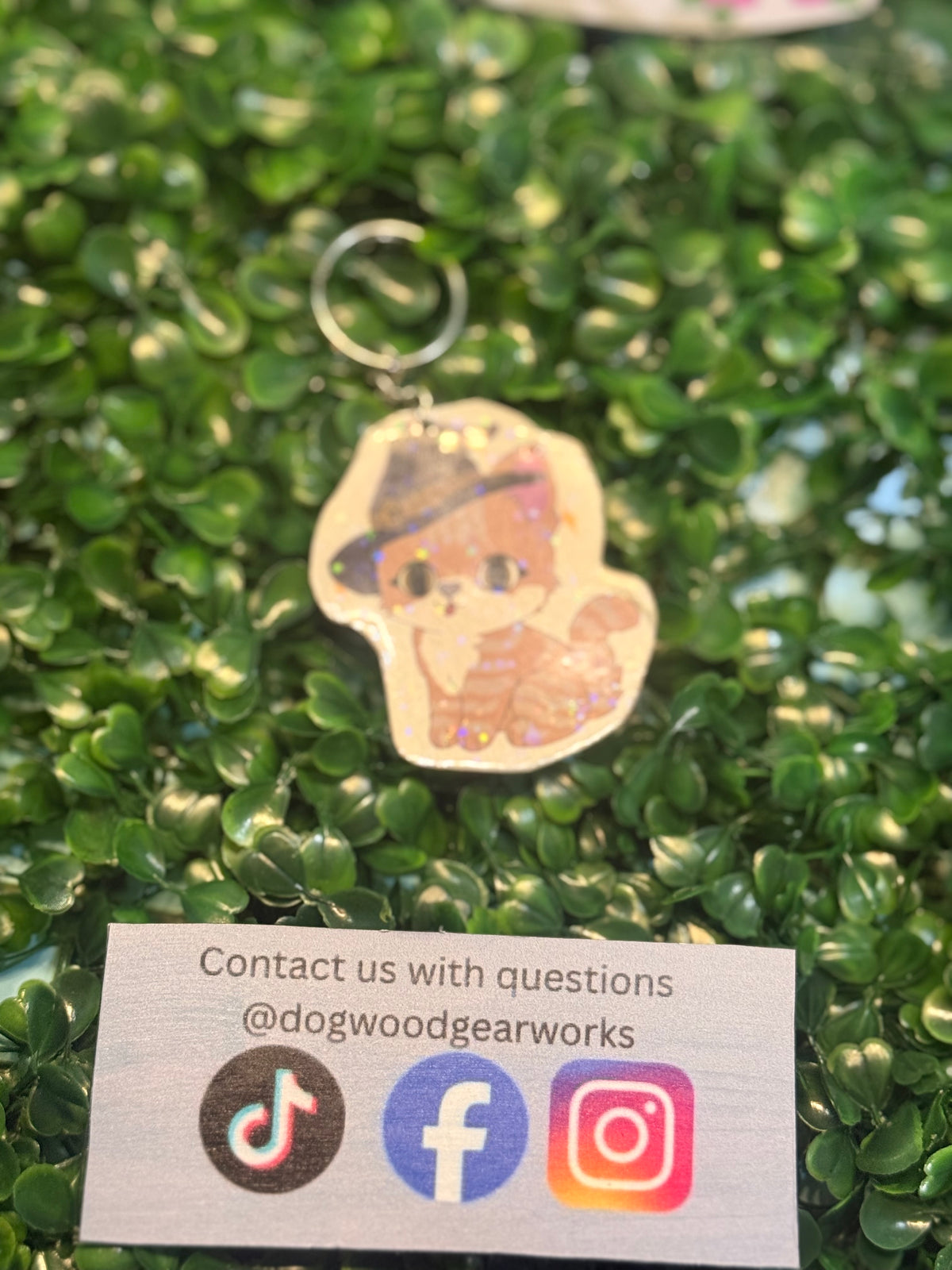 Witchy kitty keychain